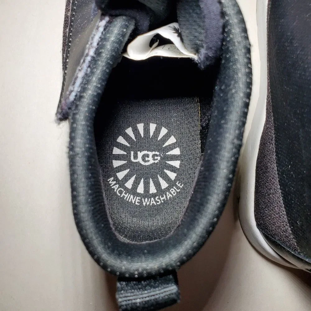 Ugg Seaway Chukka Lace Up Shoe Size 12 Girls